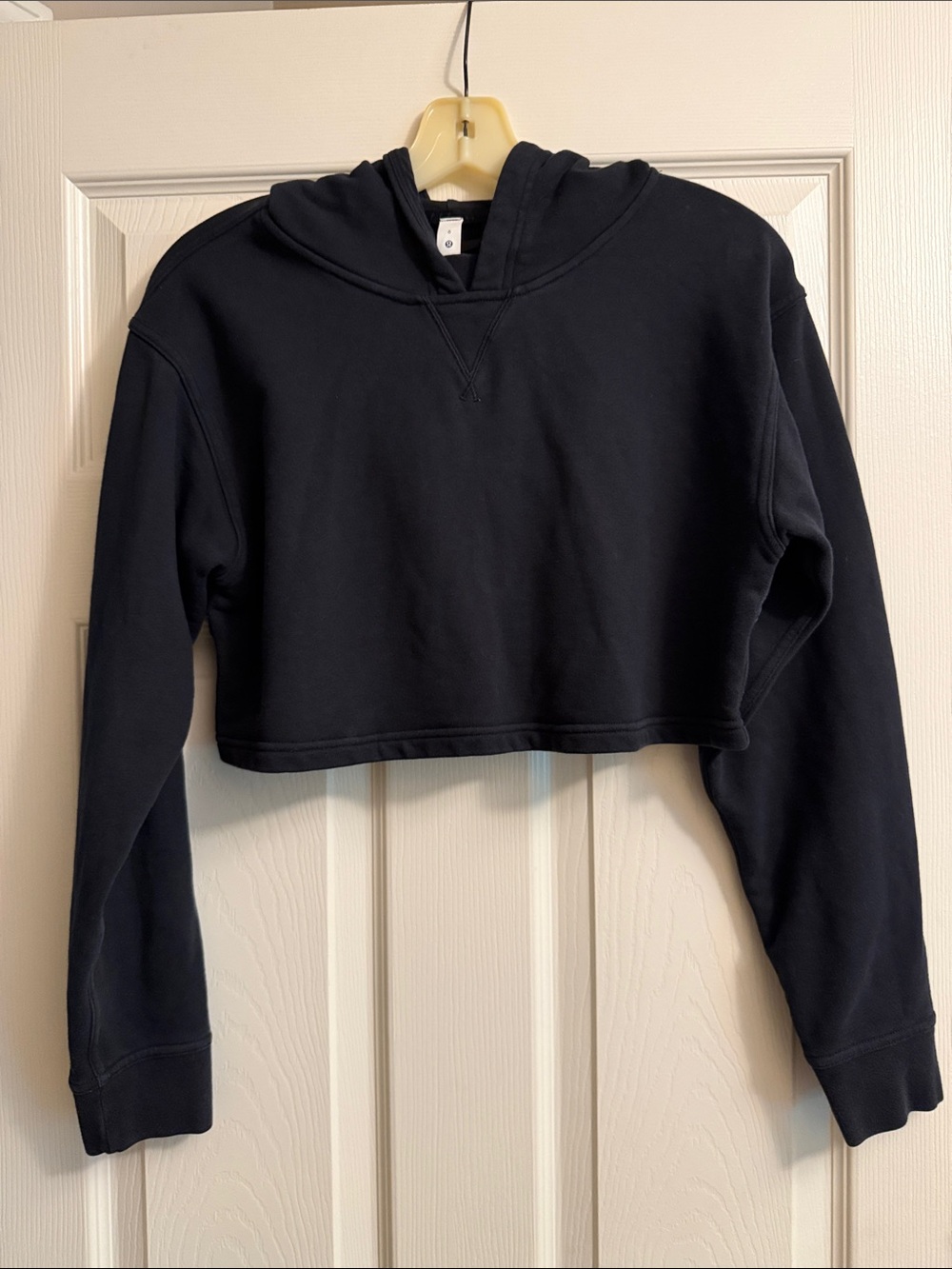 Lululemon Cropped Black Women's Hoodie Sweater